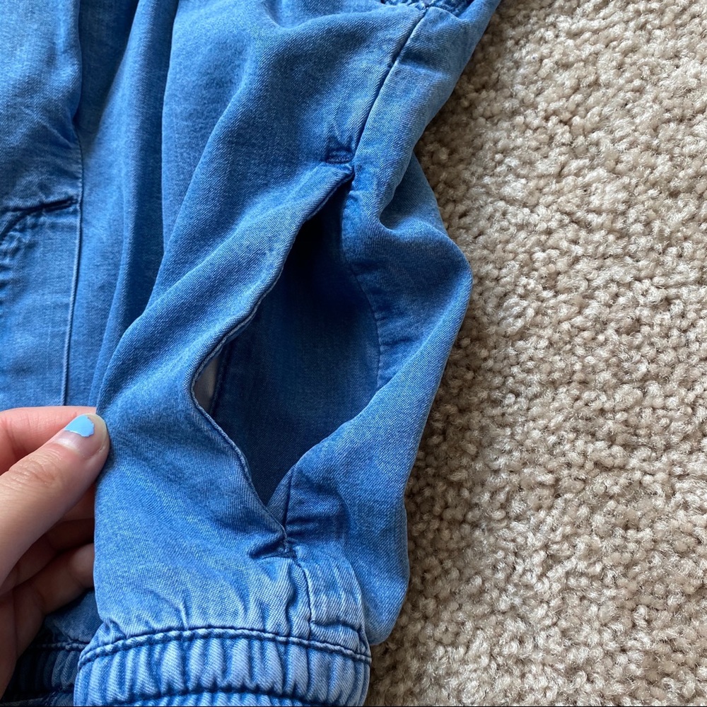 Gap Shorts - Picture 4 of 4